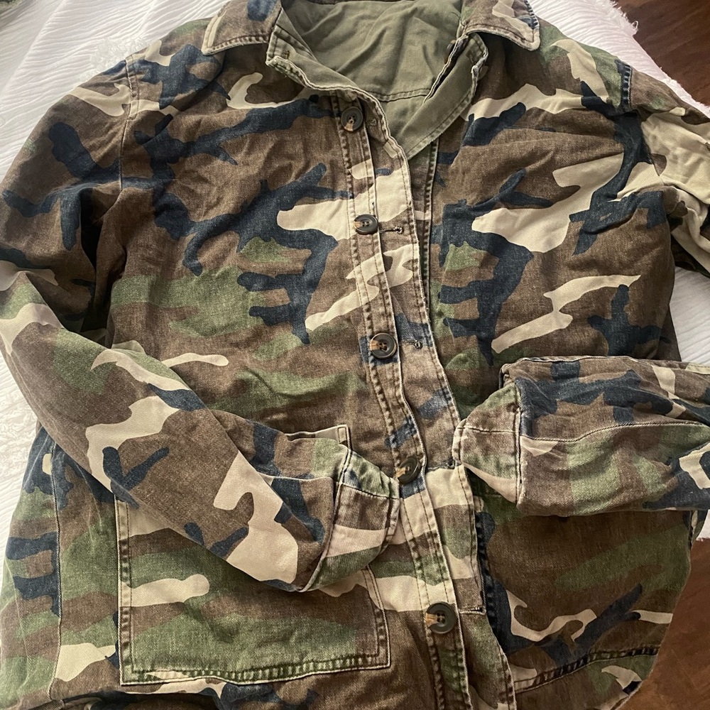 Reversible oversized jacket - Picture 3 of 5